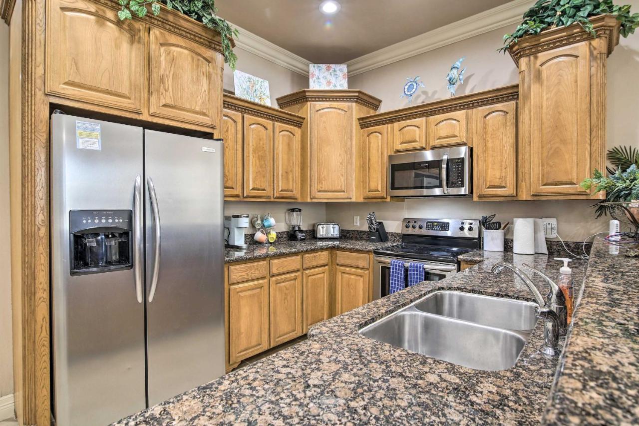South Padre Island Condo - 200 Ft To Beach! Esterno foto
