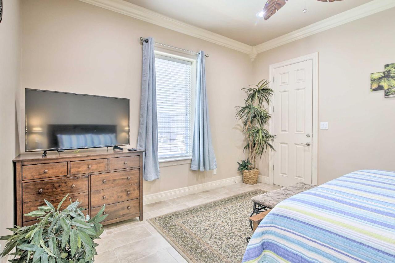 South Padre Island Condo - 200 Ft To Beach! Esterno foto